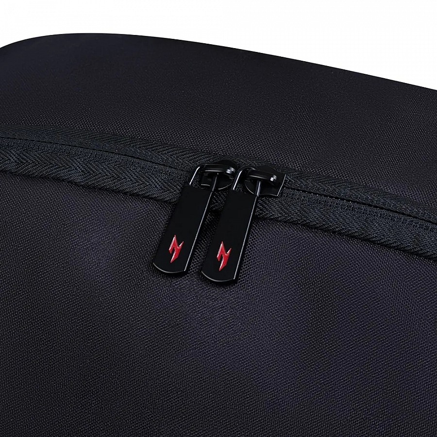 Acer Nitro Quest laptop backpack, 18