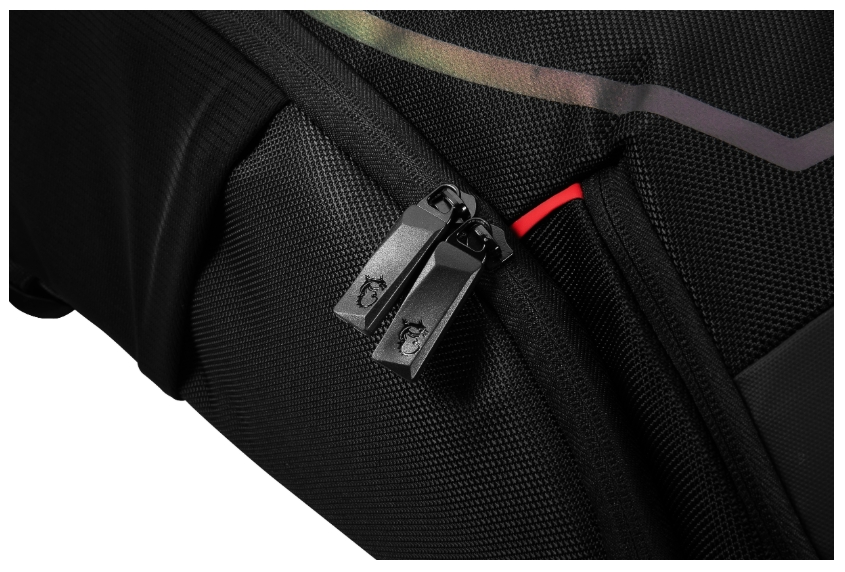 MSI Titan гейминг раница, водоустойчива IPX-2, padded mesh back panel, за лаптоп до 18, 51 x 34 x 9 cm